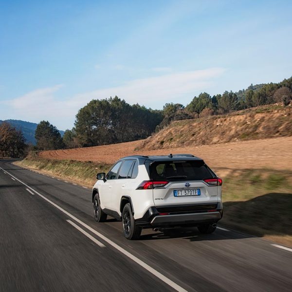 noua toyota rav4