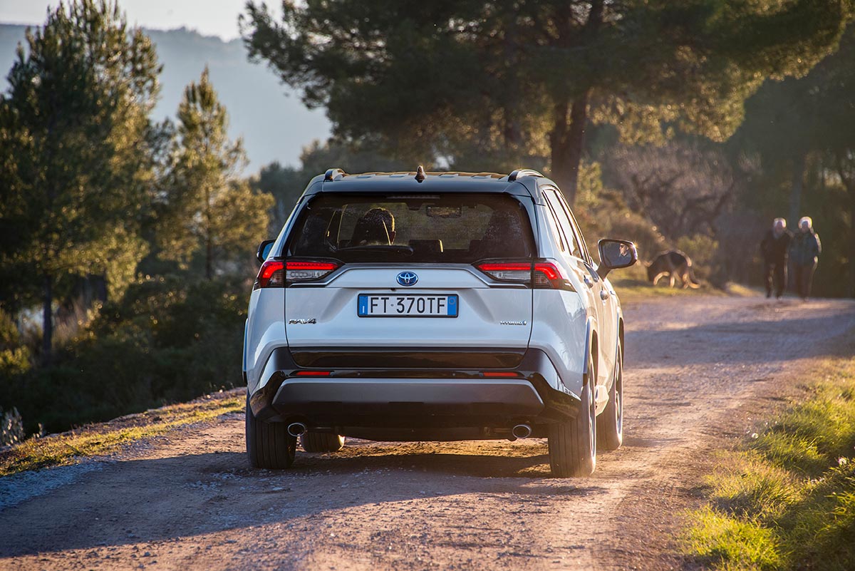 noua toyota rav4