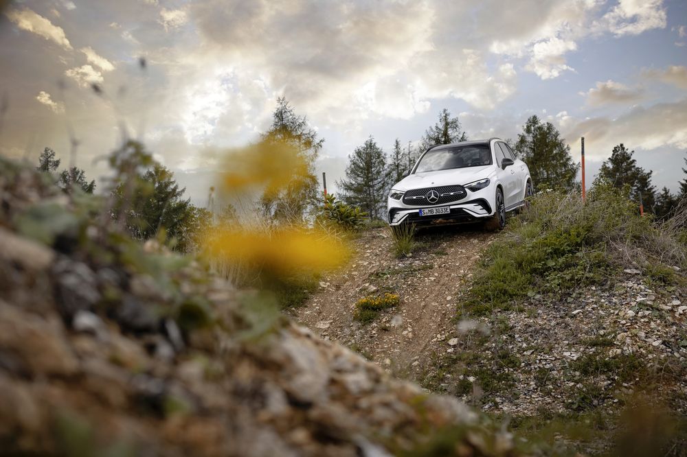 Noul Mercedes-Benz GLC