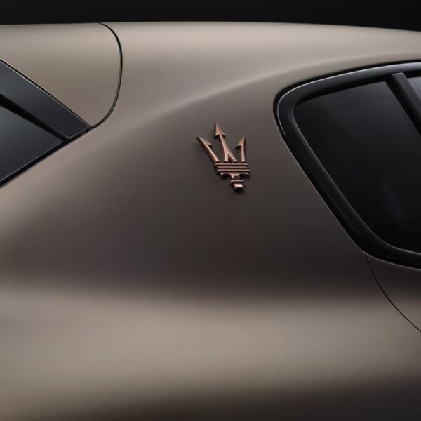 Preț Maserati Grecale