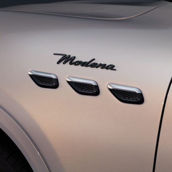 Preț Maserati Grecale