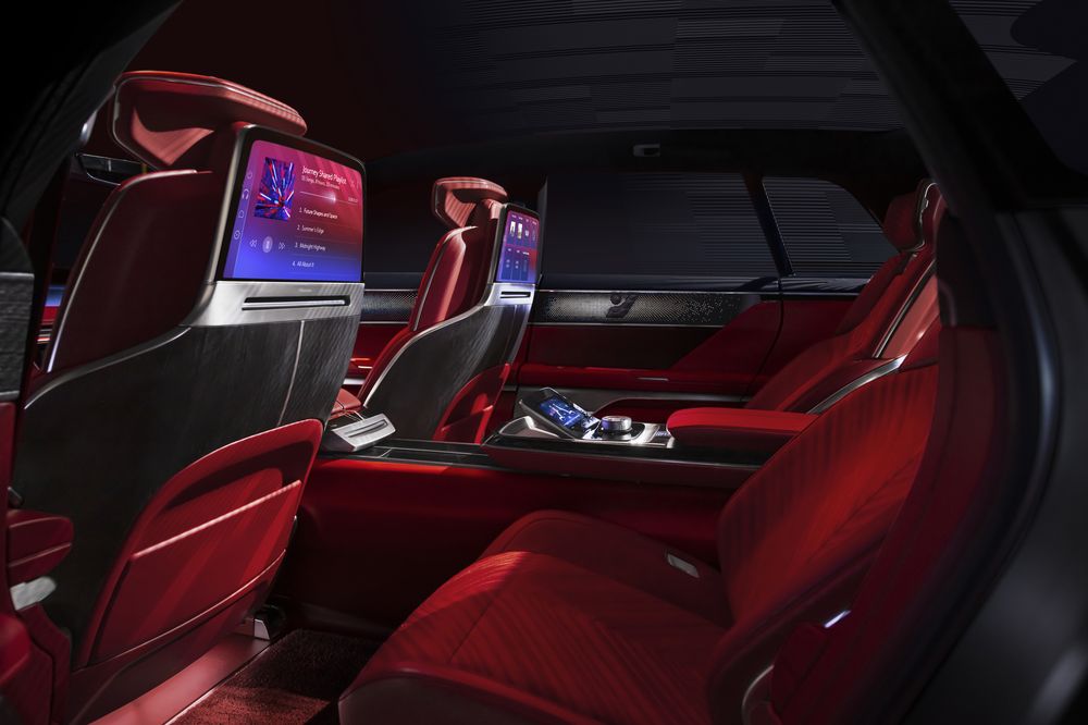 Cadillac CELESTIQ
