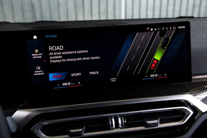 Noul BMW M2