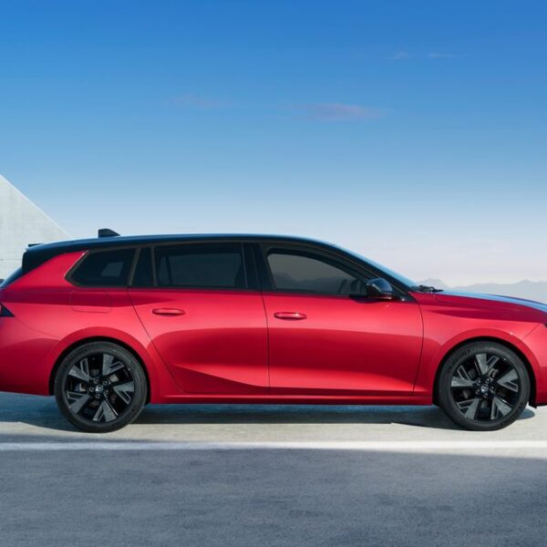 Opel Astra Electric