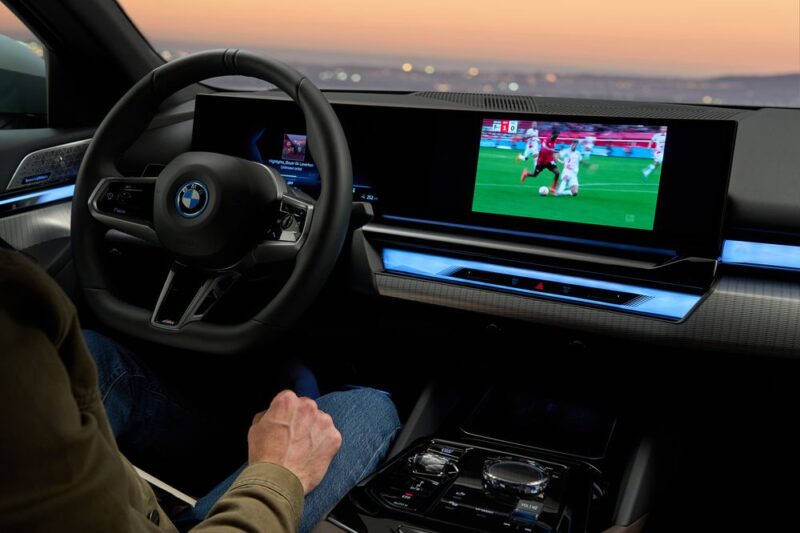 BMW i5
