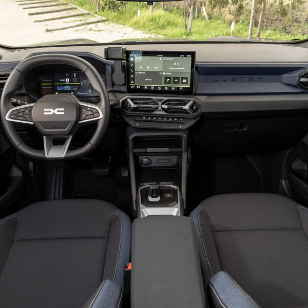 Interior Dacia Duster 2024
