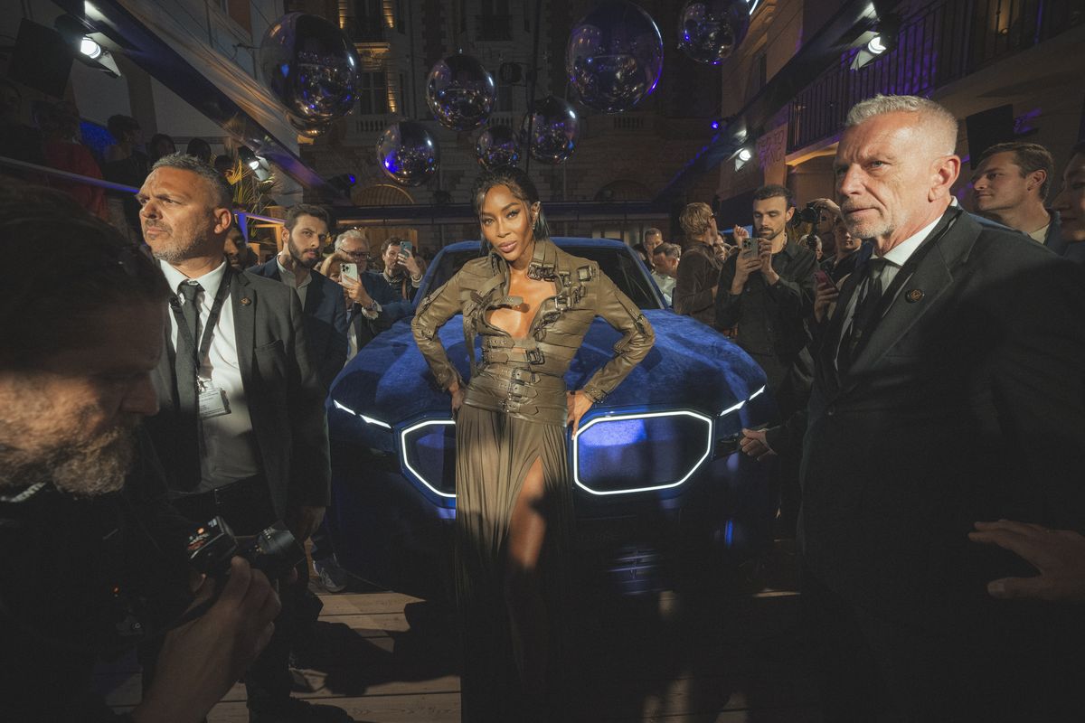 BMW XM Mystique Allure