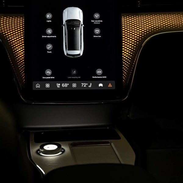Volvo EX90