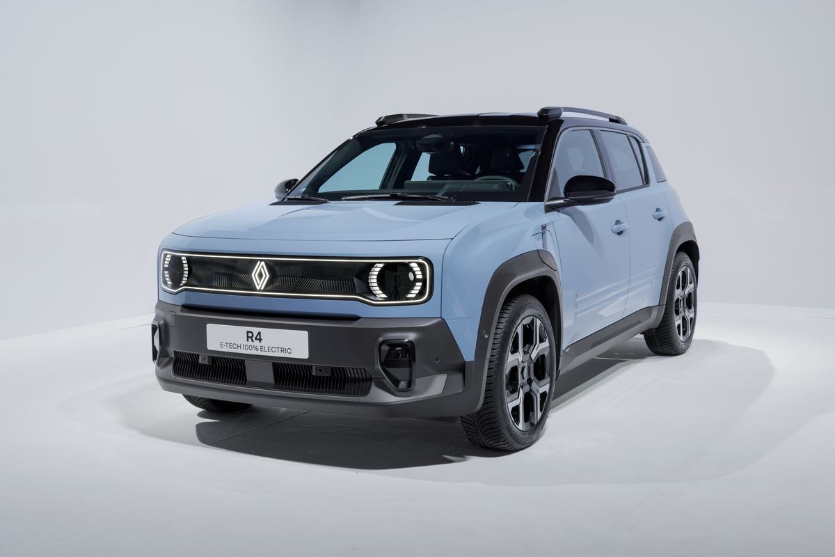 Renault 4 E-Tech electric
