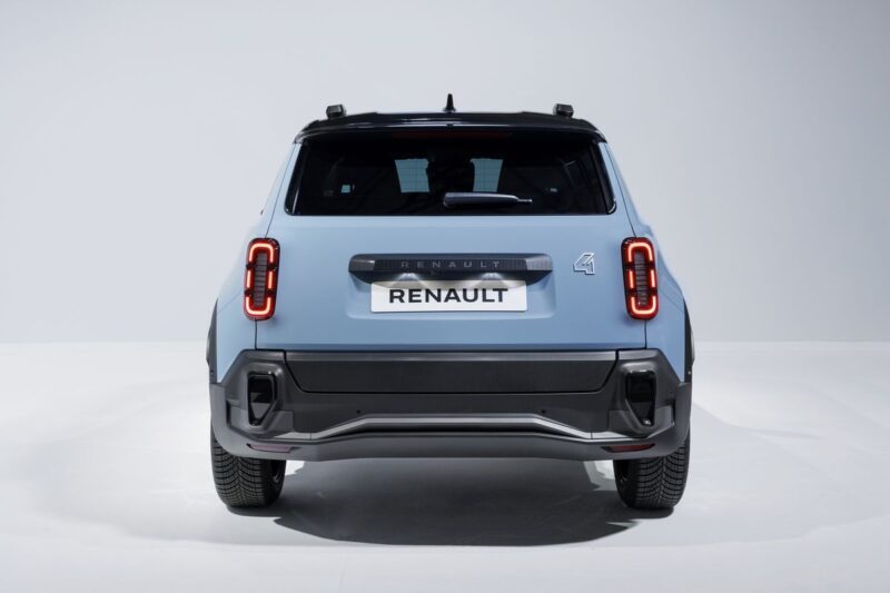 Renault 4 E-Tech electric