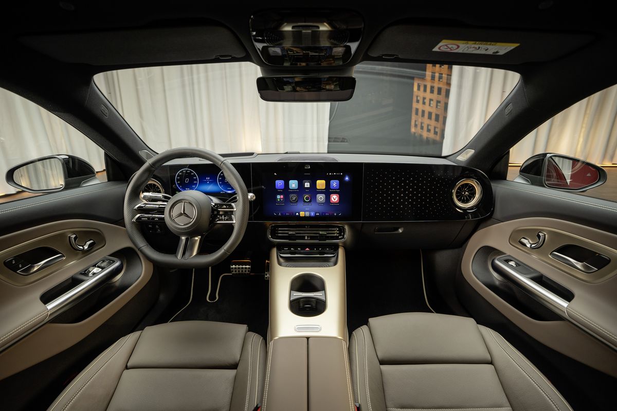 Mercedes-Benz CLA