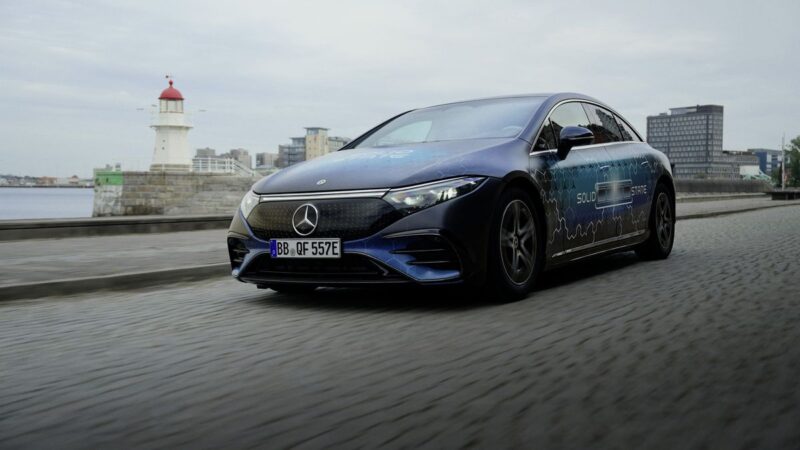 Mercedes-Benz EQS