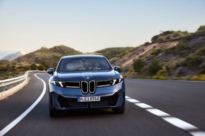 BMW iX3