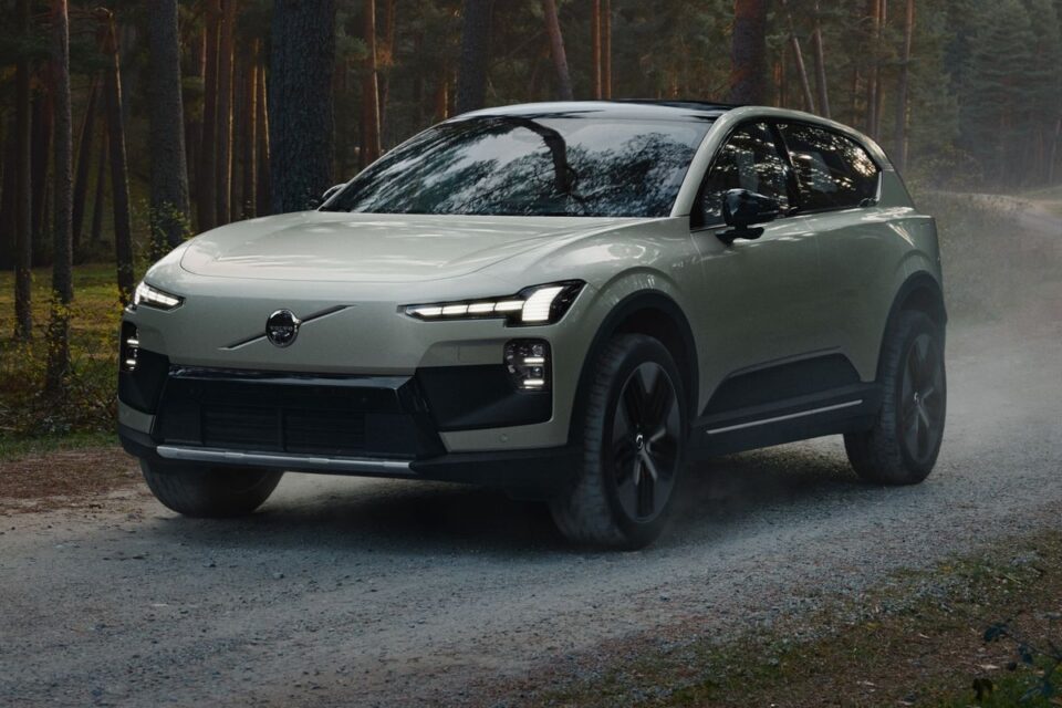 Volvo EX60
