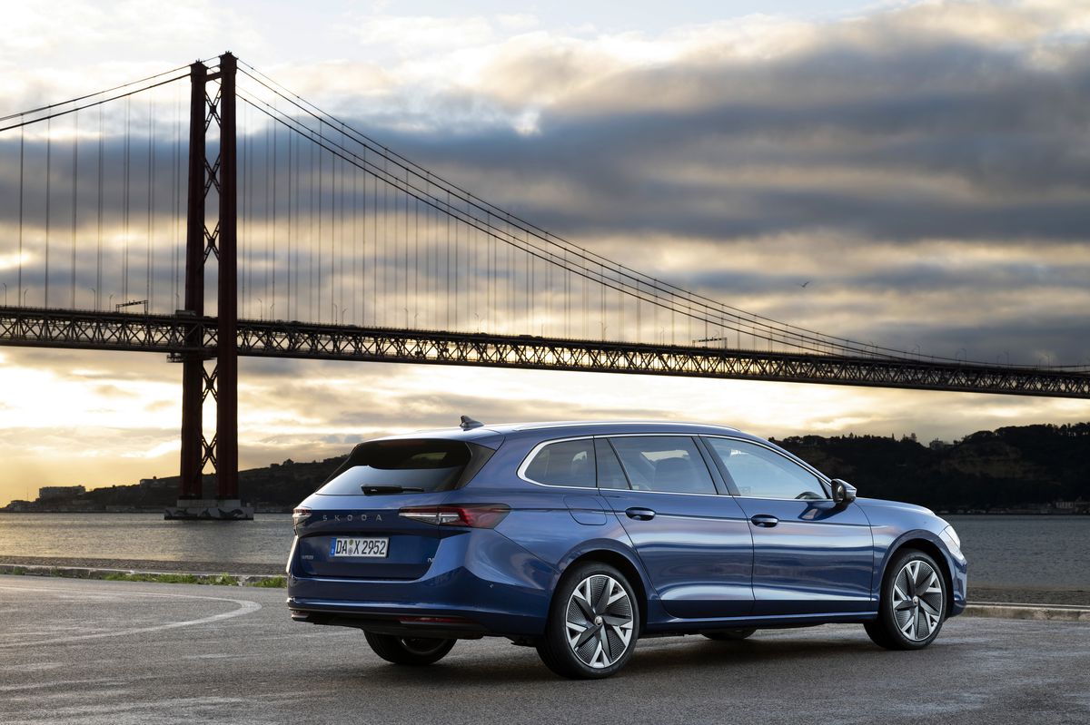 Škoda Superb
