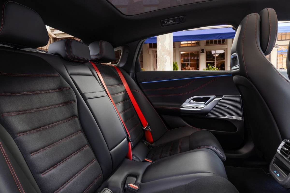Mercedes-Benz C electric