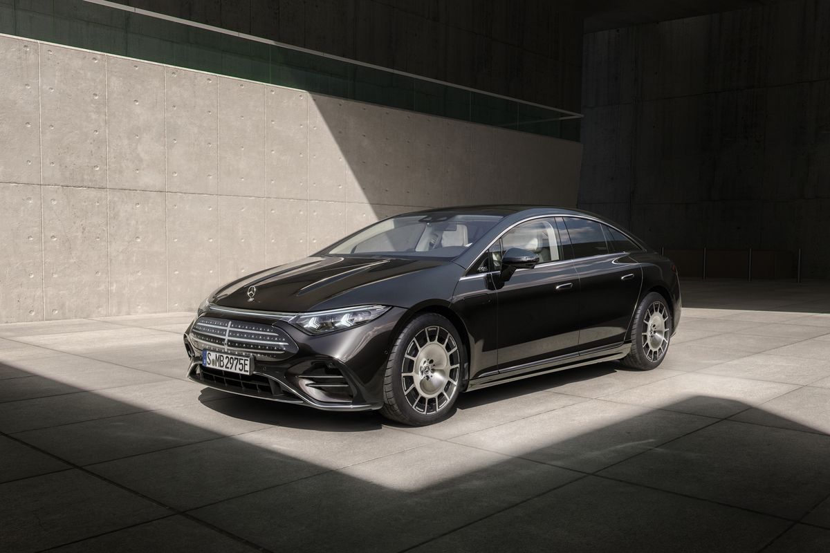 Mercedes-Benz EQS