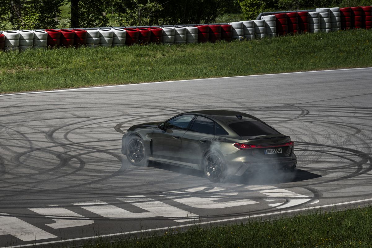 Audi RS 5