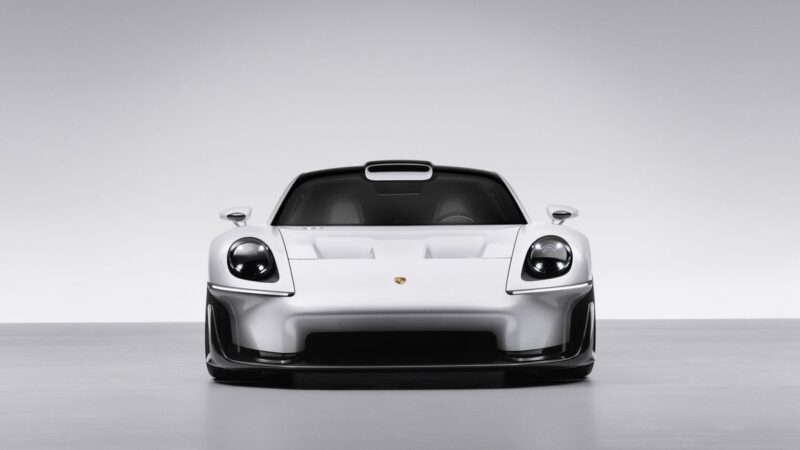 Porsche Mission S