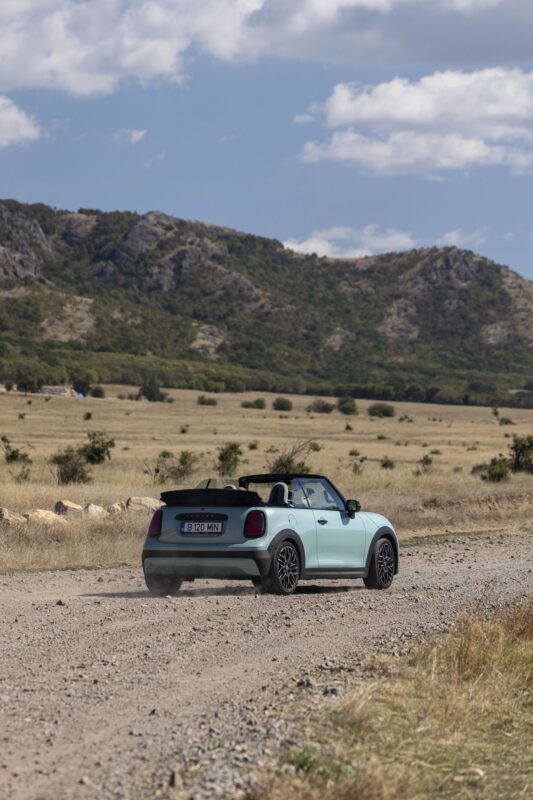 MINI Cooper Cabrio C