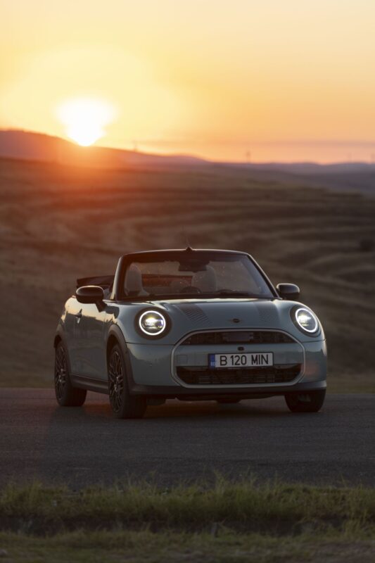 MINI Cooper Cabrio C